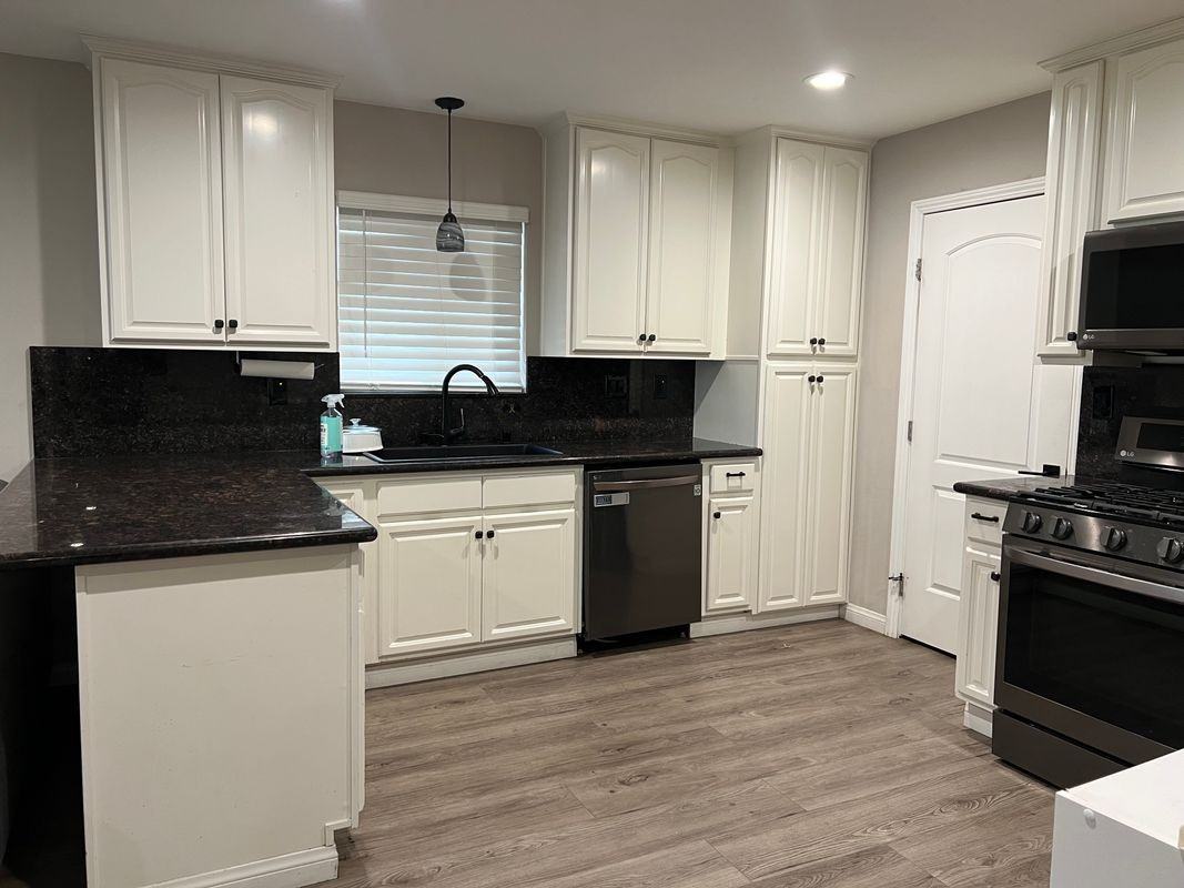 13182 Fernmont St - Photo 2 of 4