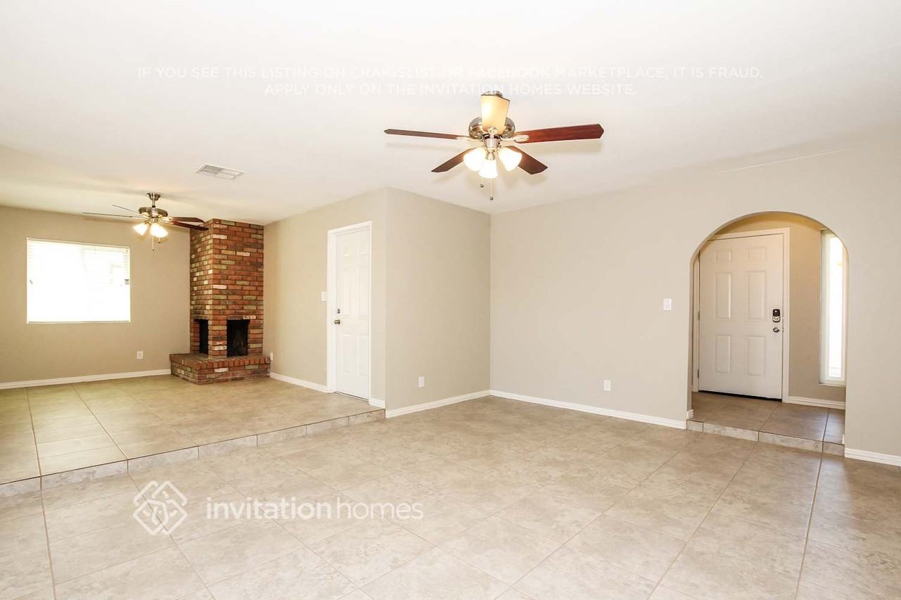 10407 W Calle Del Oro - Photo 4 of 21