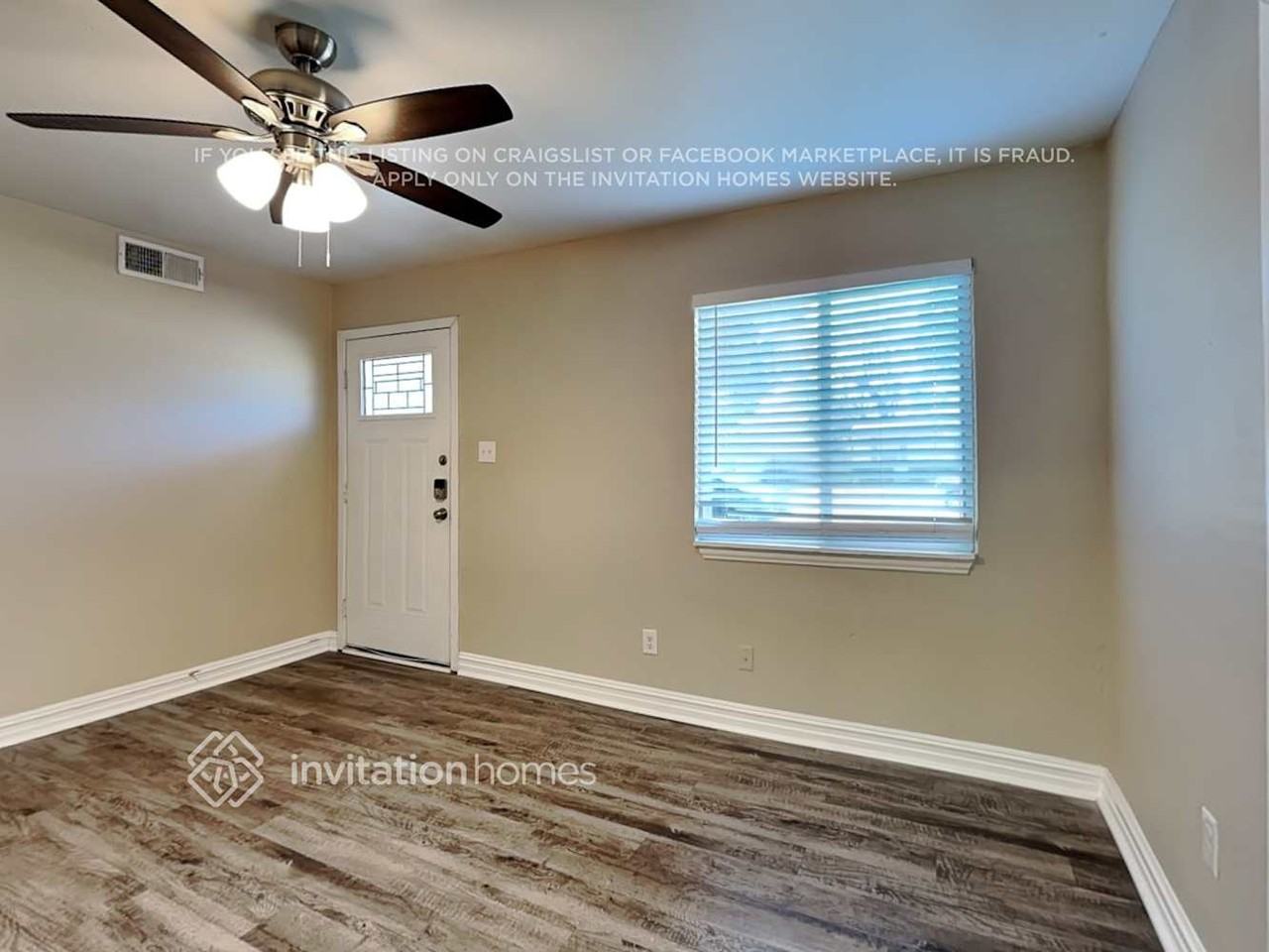 808 Woodleigh Dr - Photo 4 of 16