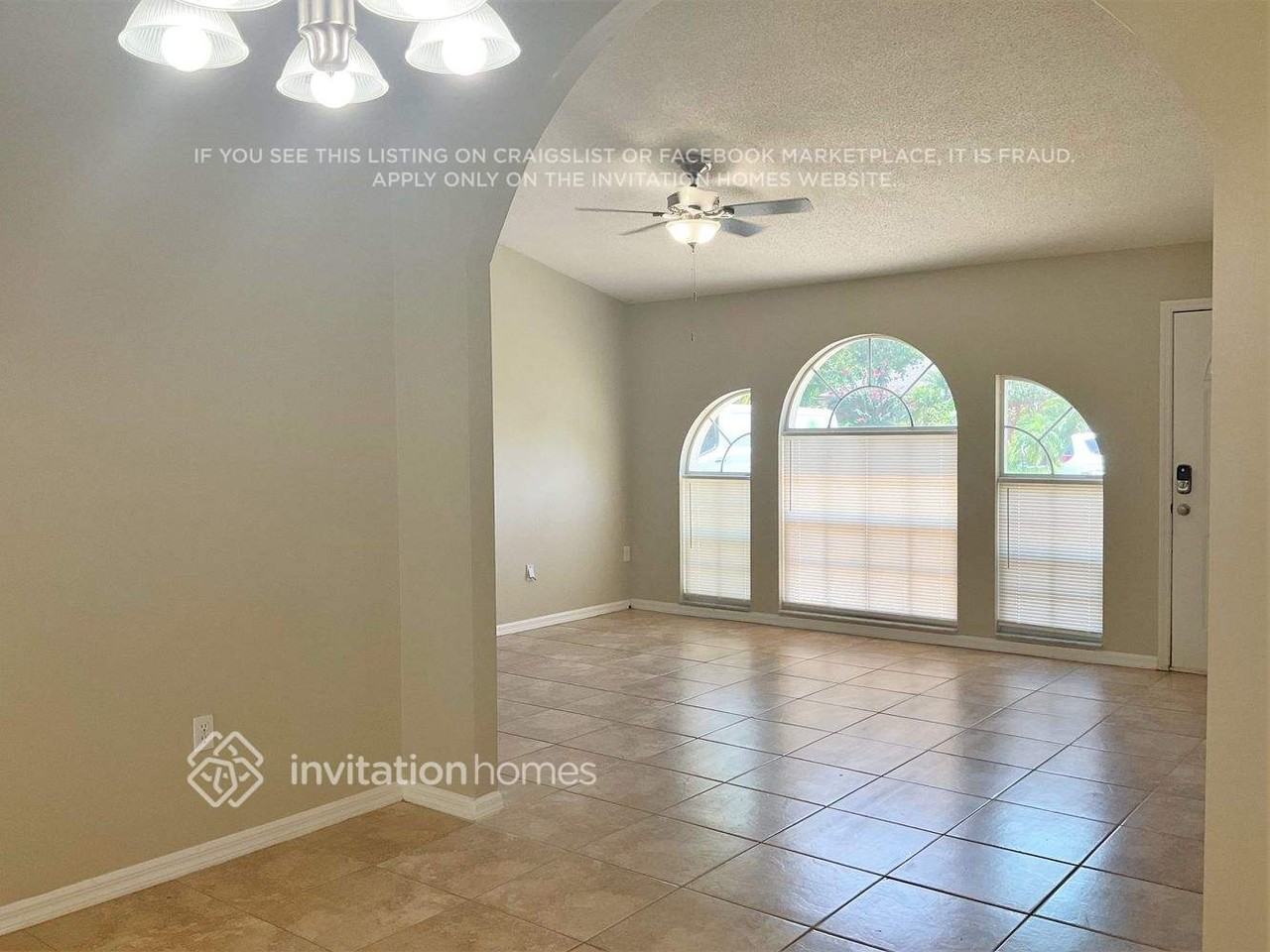 335 Lake Daisy Loop - Photo 3 of 12