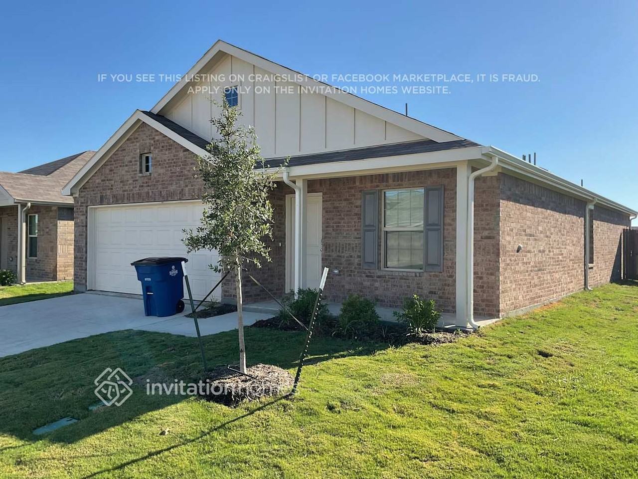 2704 Spring Time Dr - Photo 2 of 12