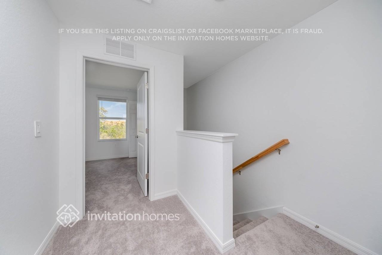 3137 Riverfield Rd - Photo 7 of 32