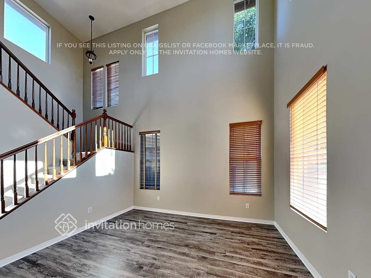 1021 E Pennsylvania Ave - Photo 4 of 8