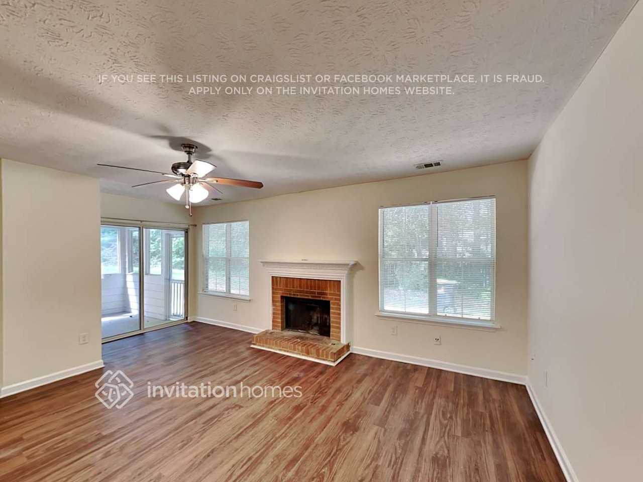 6635 Coventry Pt - Photo 4 of 18