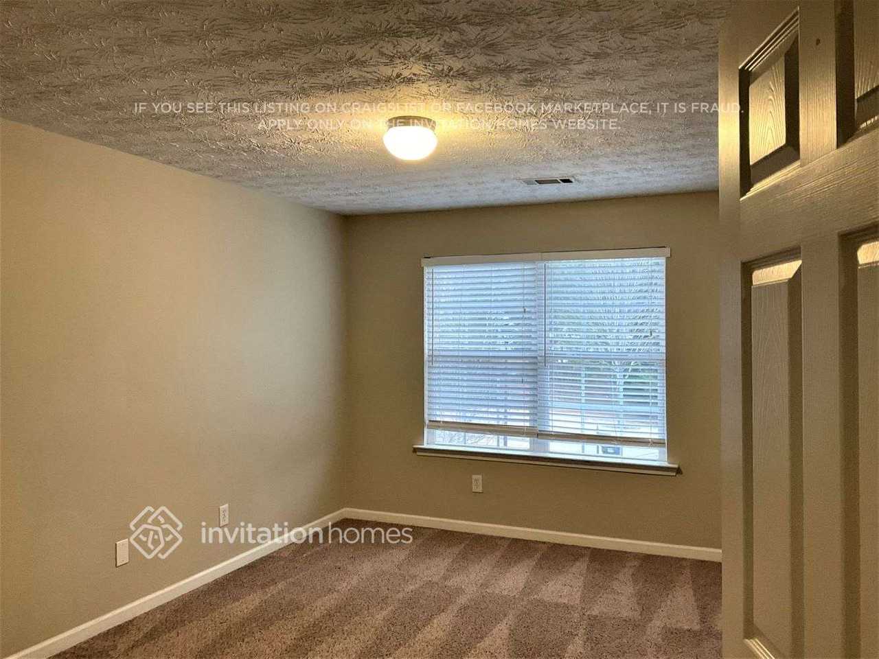 5411 Skylar Creek Ln - Photo 6 of 12