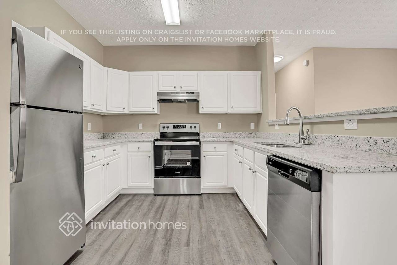 4099 Robin Cir - Photo 5 of 12
