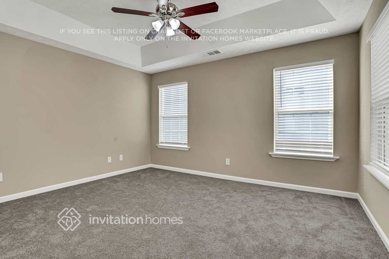 4099 Robin Cir - Photo 7 of 12