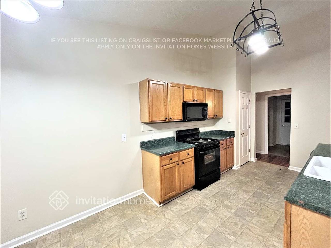 406 Crested View Dr - Photo 6 of 16