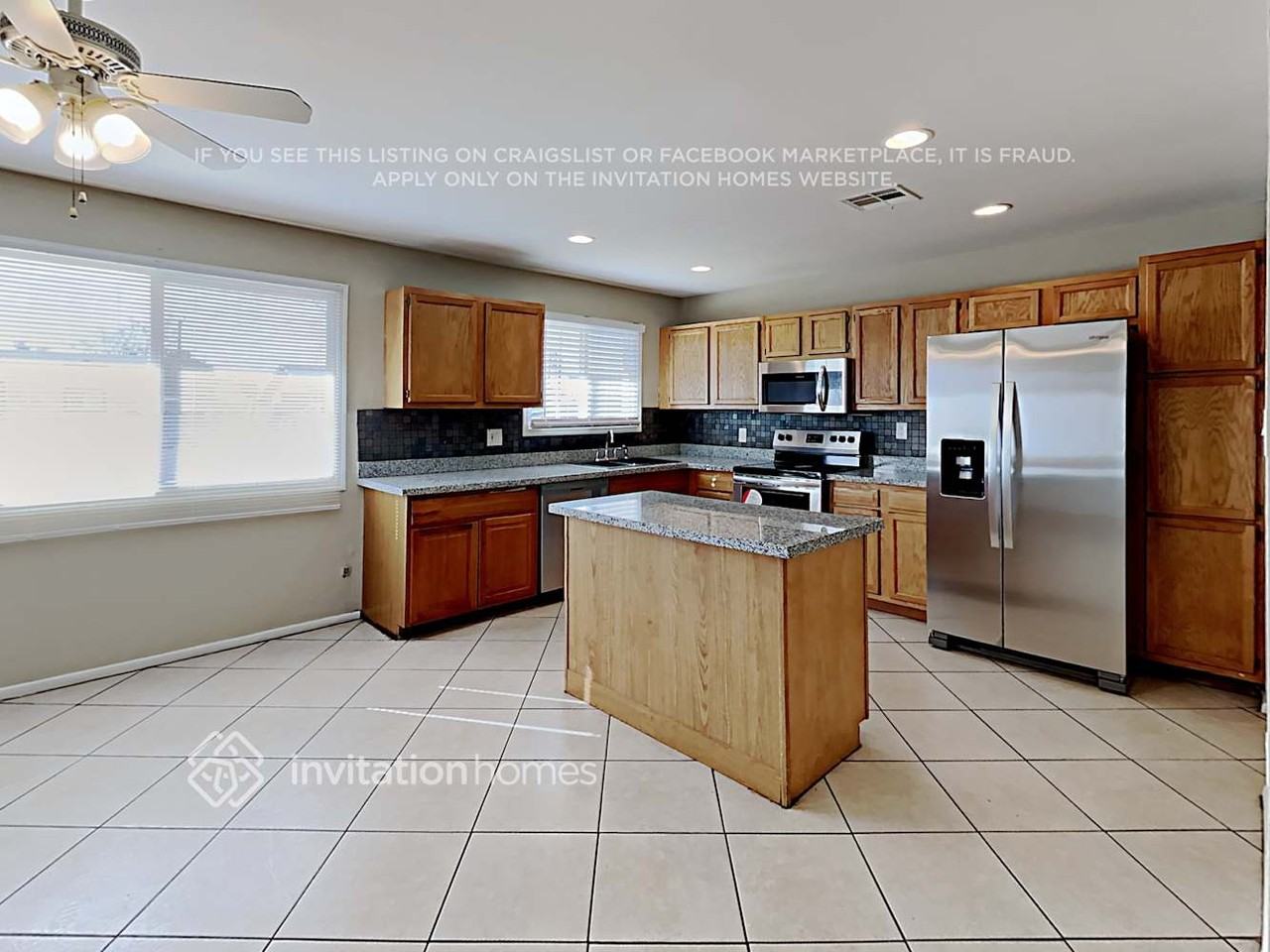 7818 W Fairmount Ave - Photo 5 of 12