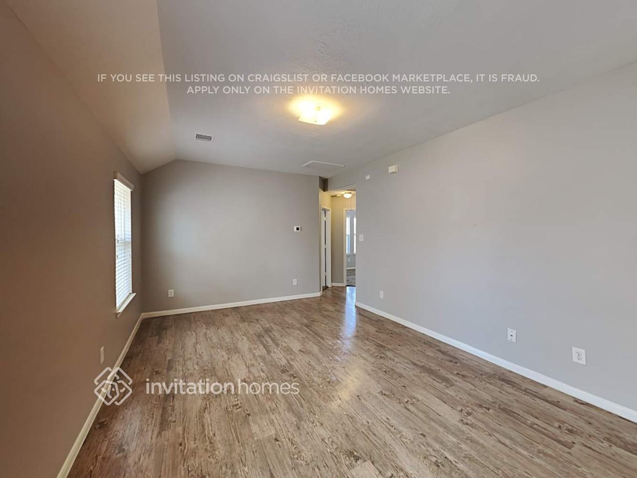 19218 Sandelford Dr - Photo 4 of 16