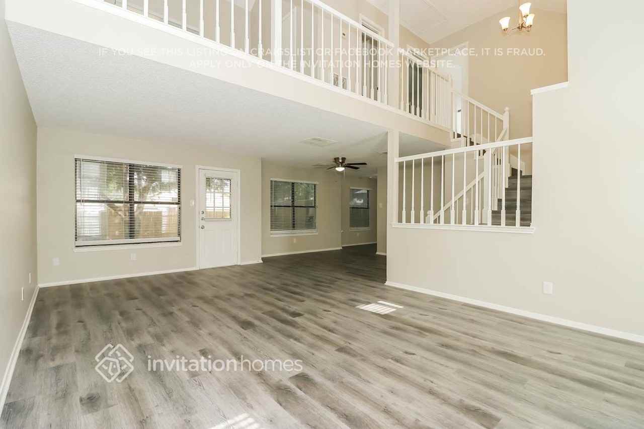 4125 Walsh Ln - Photo 3 of 14