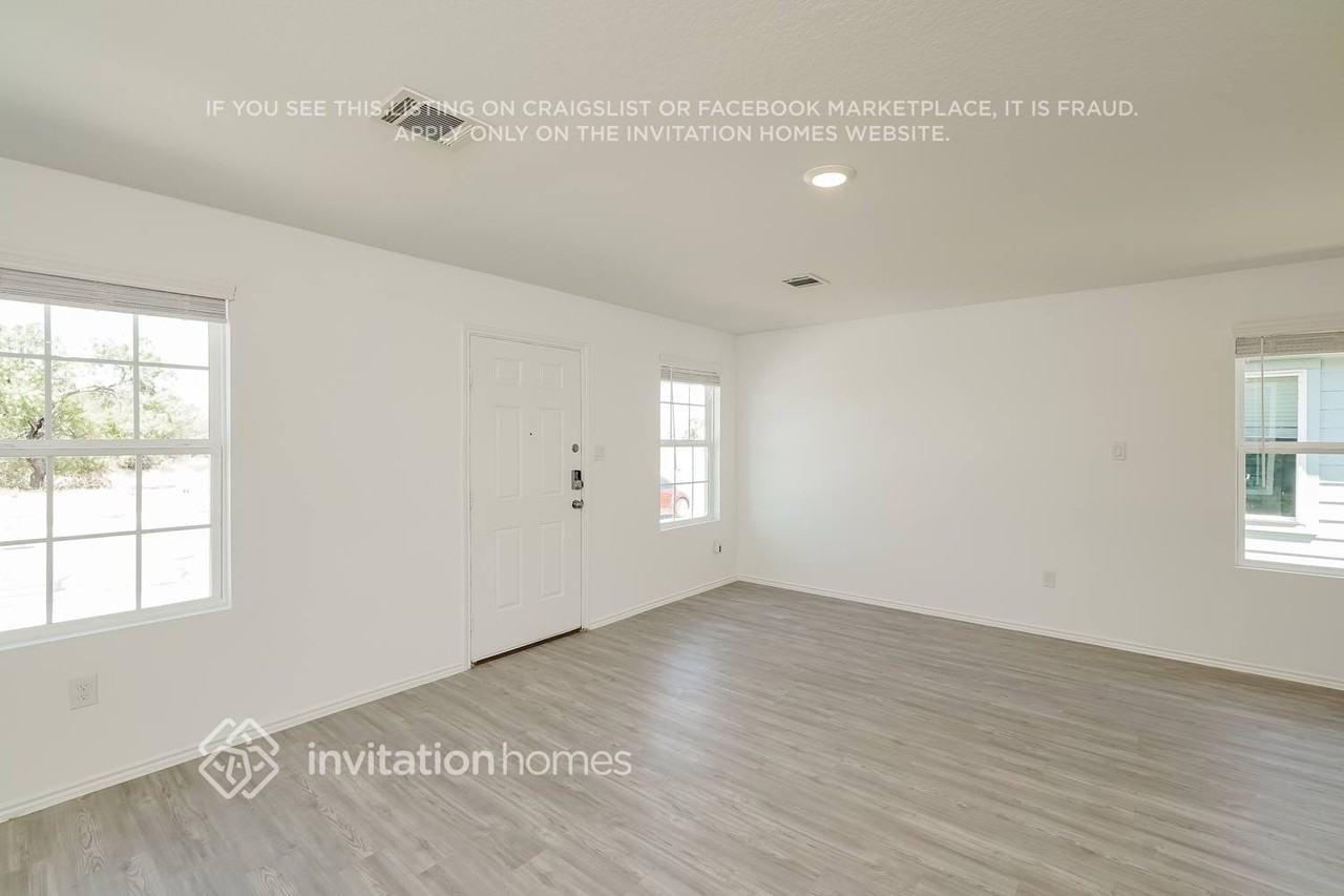 8314 Piedra Medina - Photo 3 of 14