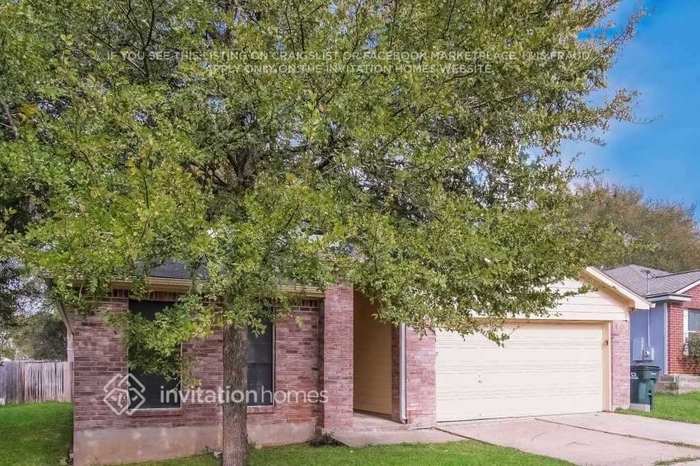 142 Shadow Wood Trl - Photo 2 of 16