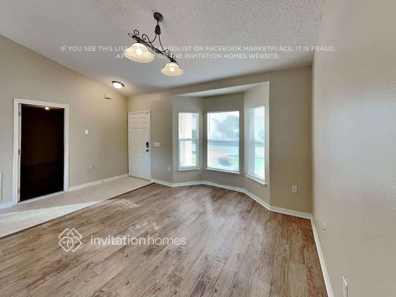 314 Maple Tree Ln - Photo 3 of 18
