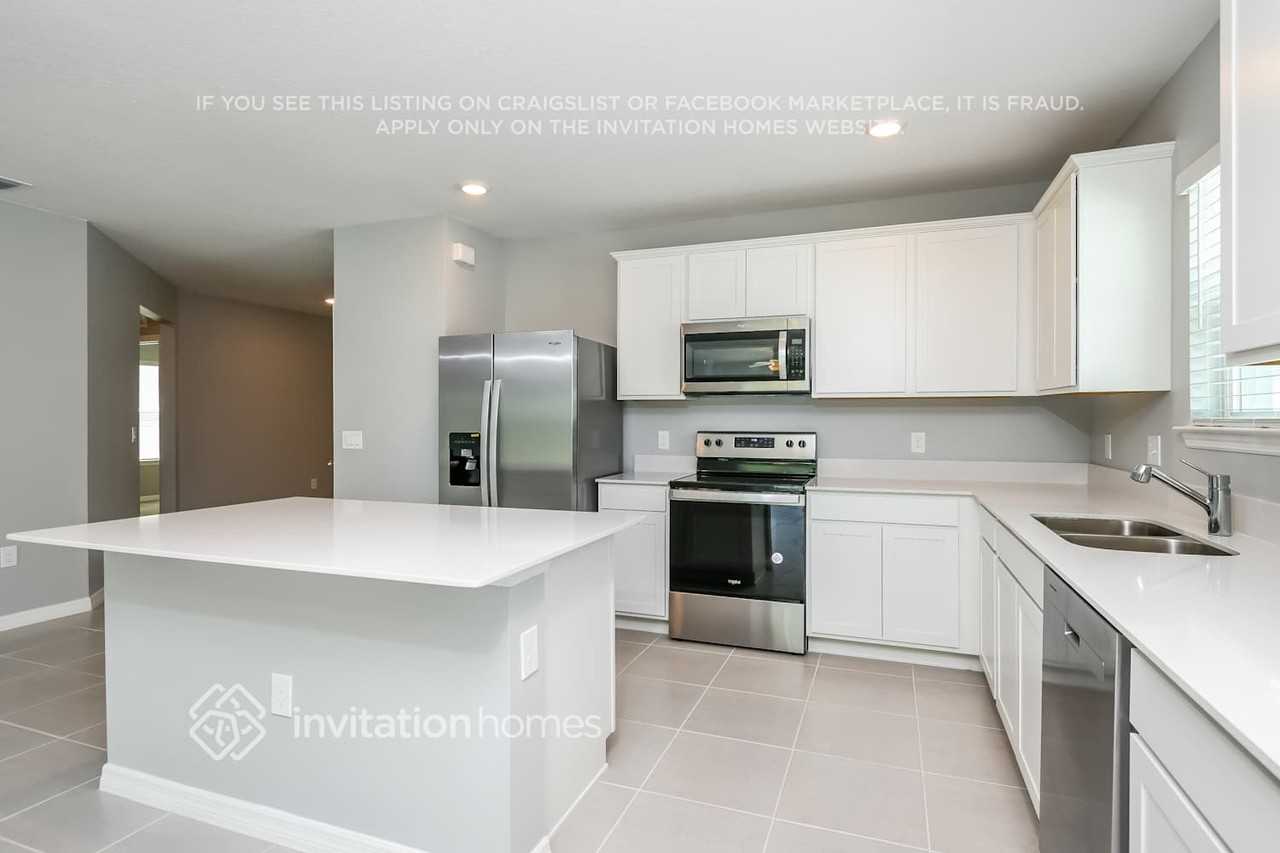 120 Royal Fern Drive - Photo 6 of 25