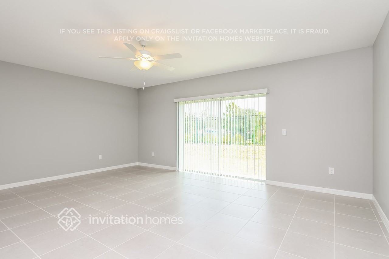 120 Royal Fern Drive - Photo 4 of 25