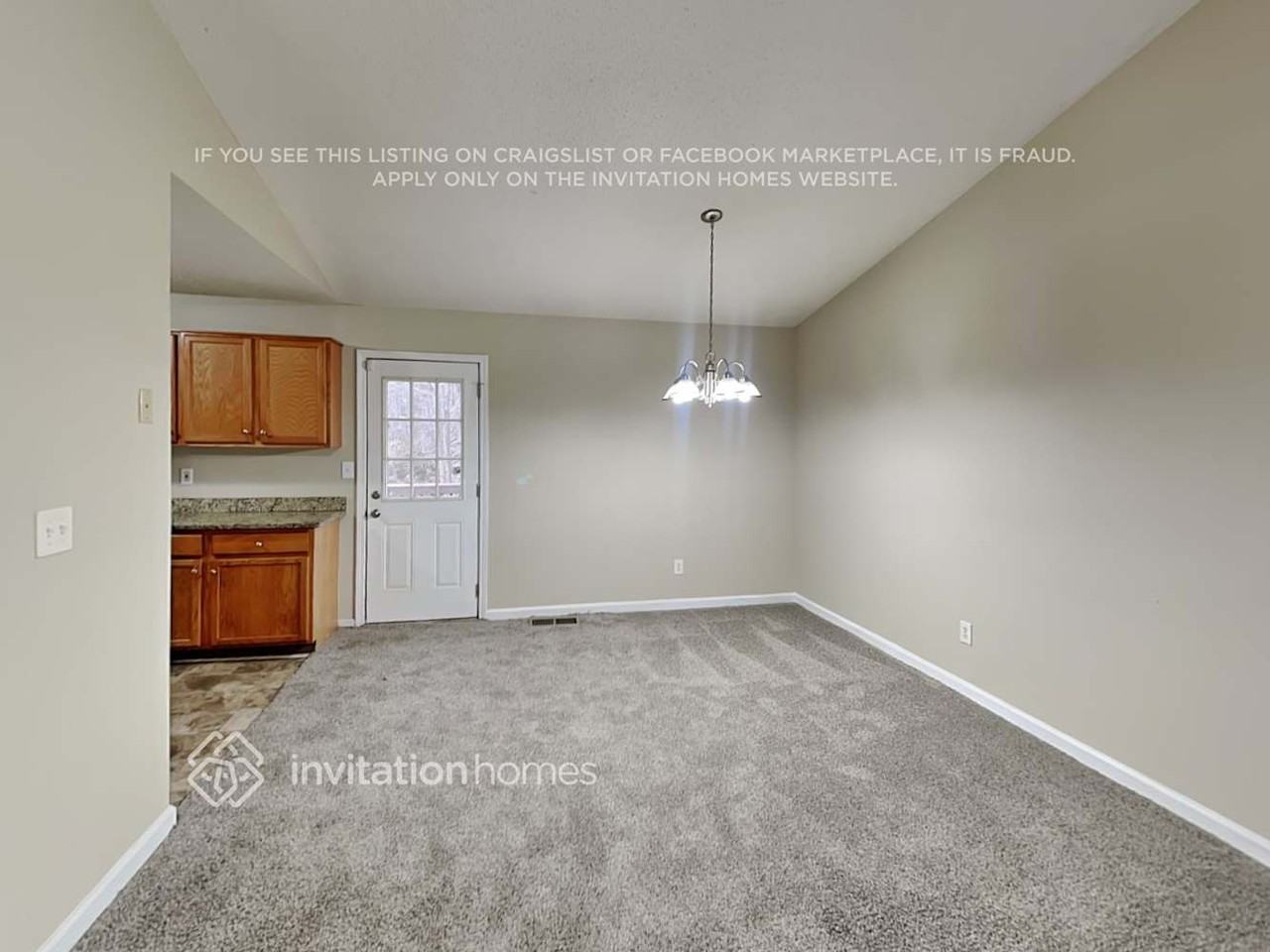 7785 Willow Cove Ct - Photo 6 of 19