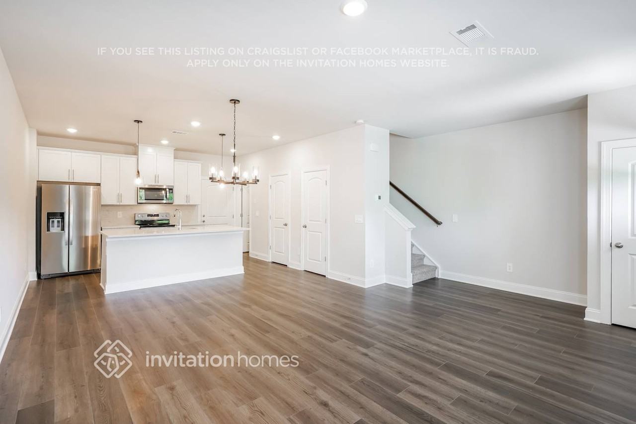 251 River Rock Dr - Photo 6 of 27
