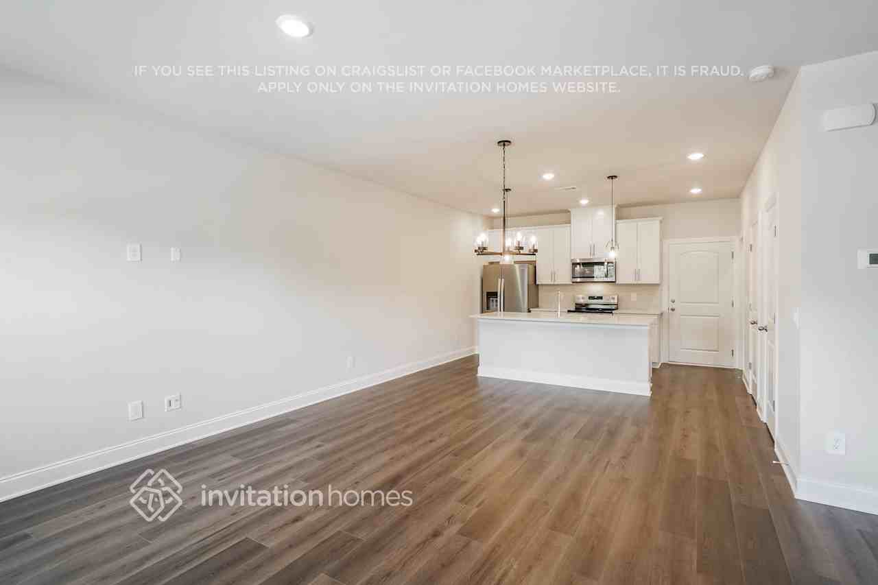 251 River Rock Dr - Photo 7 of 27