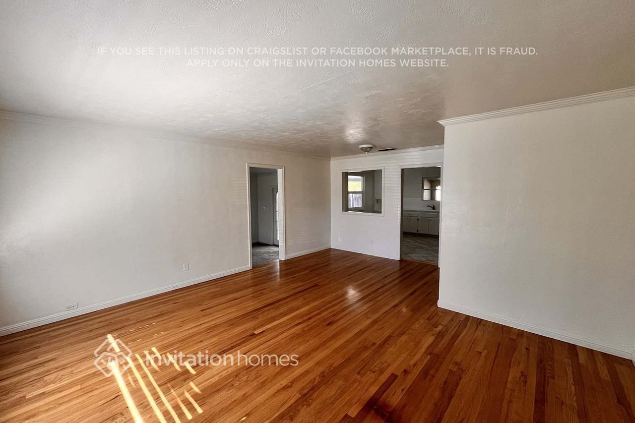 909 Cottage Dr - Photo 4 of 14