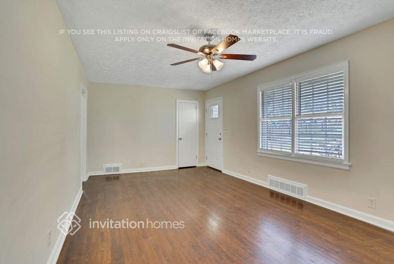 1692 Valencia Rd - Photo 4 of 22