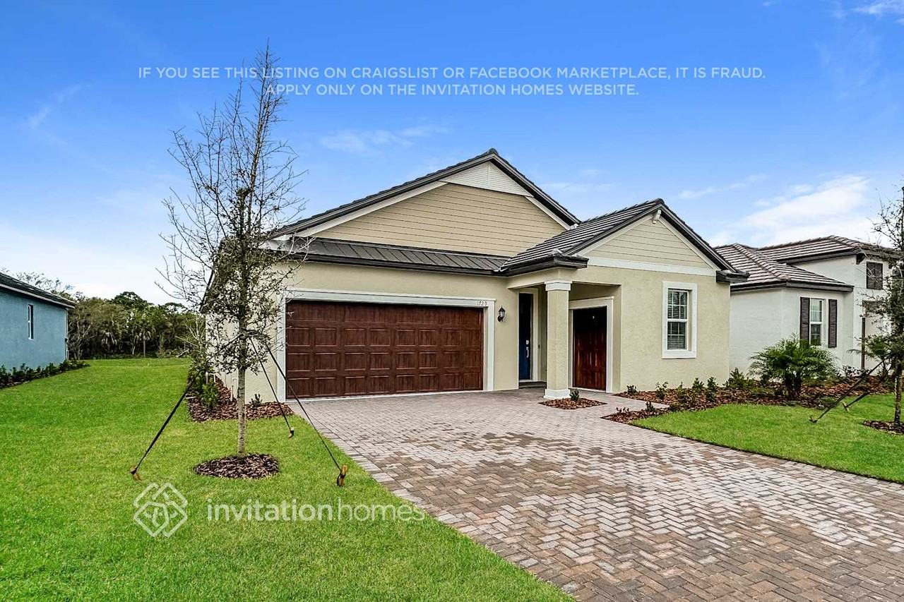 1729 142nd Ter E - Photo 2 of 18