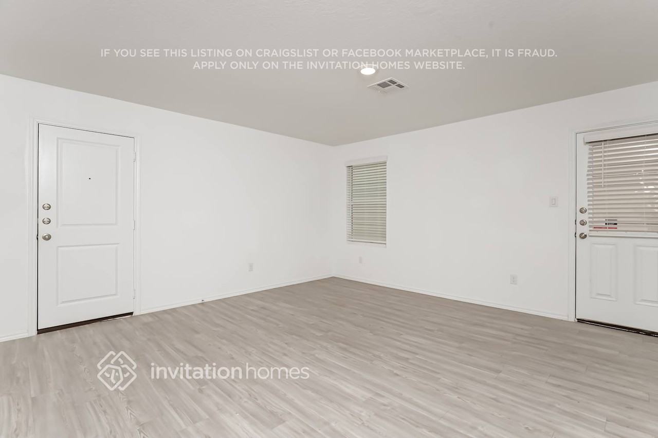 181 Parish Ln - Photo 5 of 17