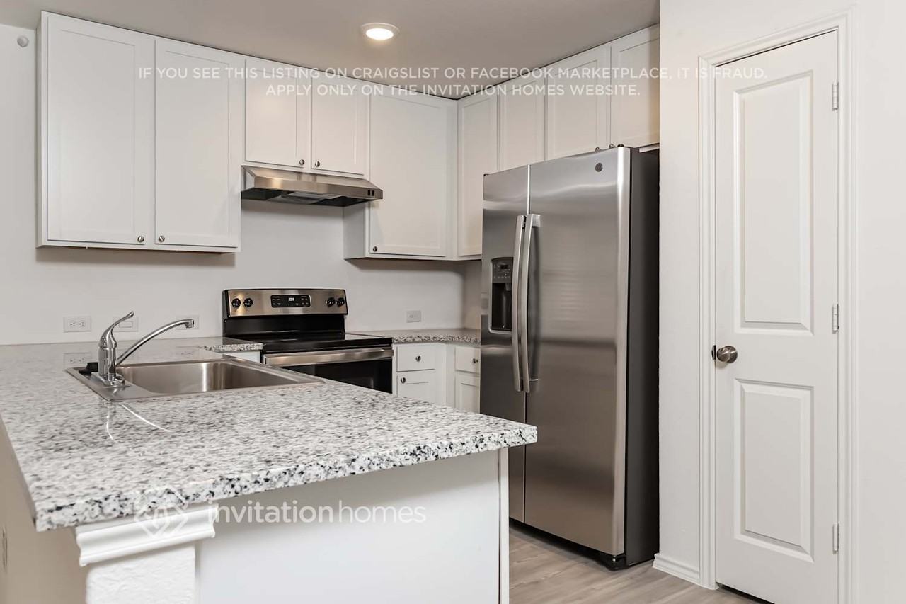 181 Parish Ln - Photo 7 of 17