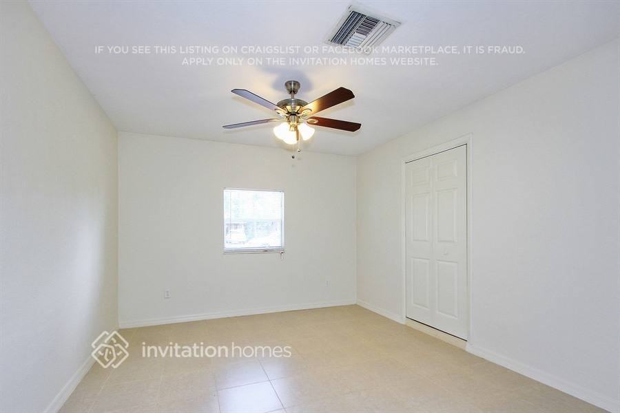 2449 Chandler Ave - Photo 7 of 14