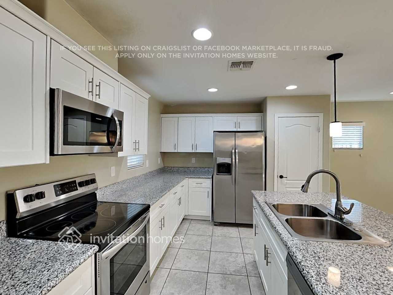 1191 N 164th Ave - Photo 7 of 21