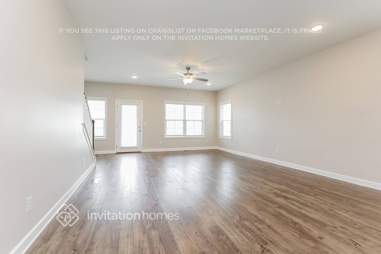 626 Parkvue Place Dr - Photo 2 of 16