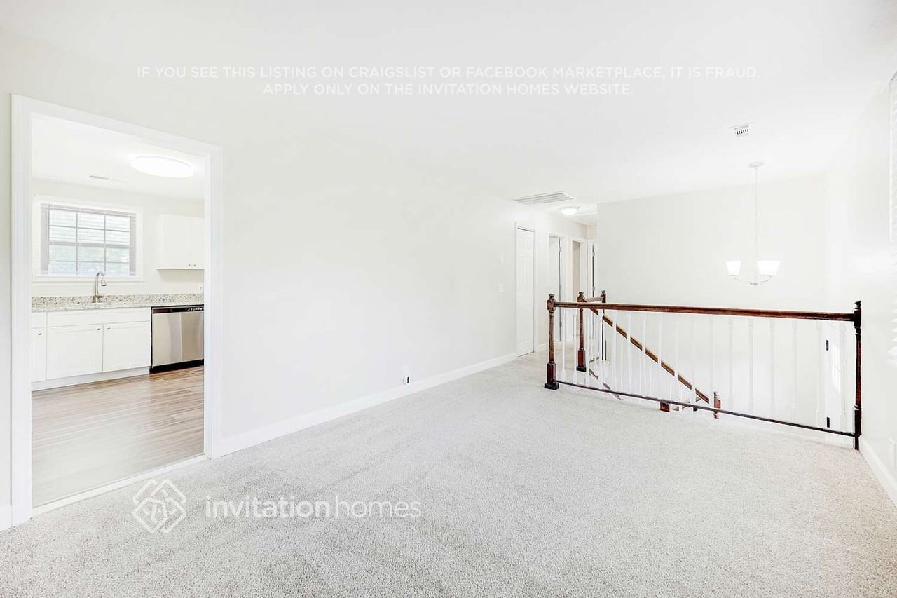 480 Paragon Mills Rd - Photo 6 of 17