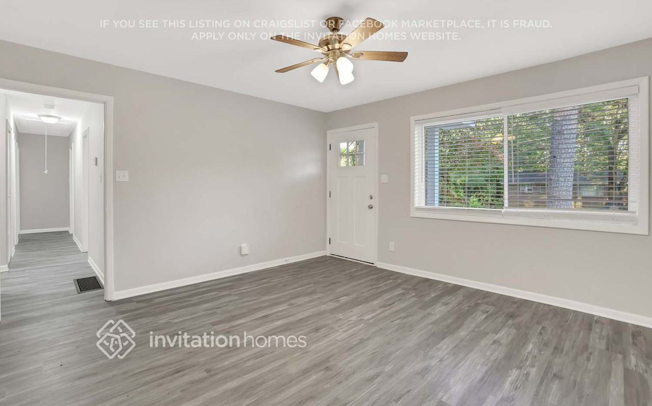 2833 Altaview Dr Se - Photo 3 of 20