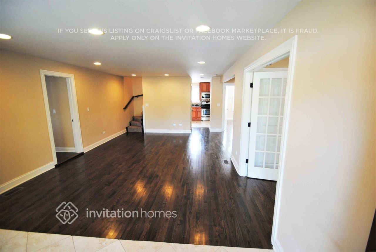 221 Rose St - Photo 3 of 23