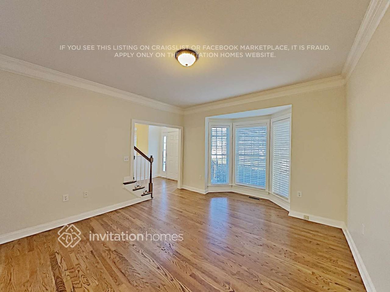 12127 Willingdon Rd - Photo 4 of 29