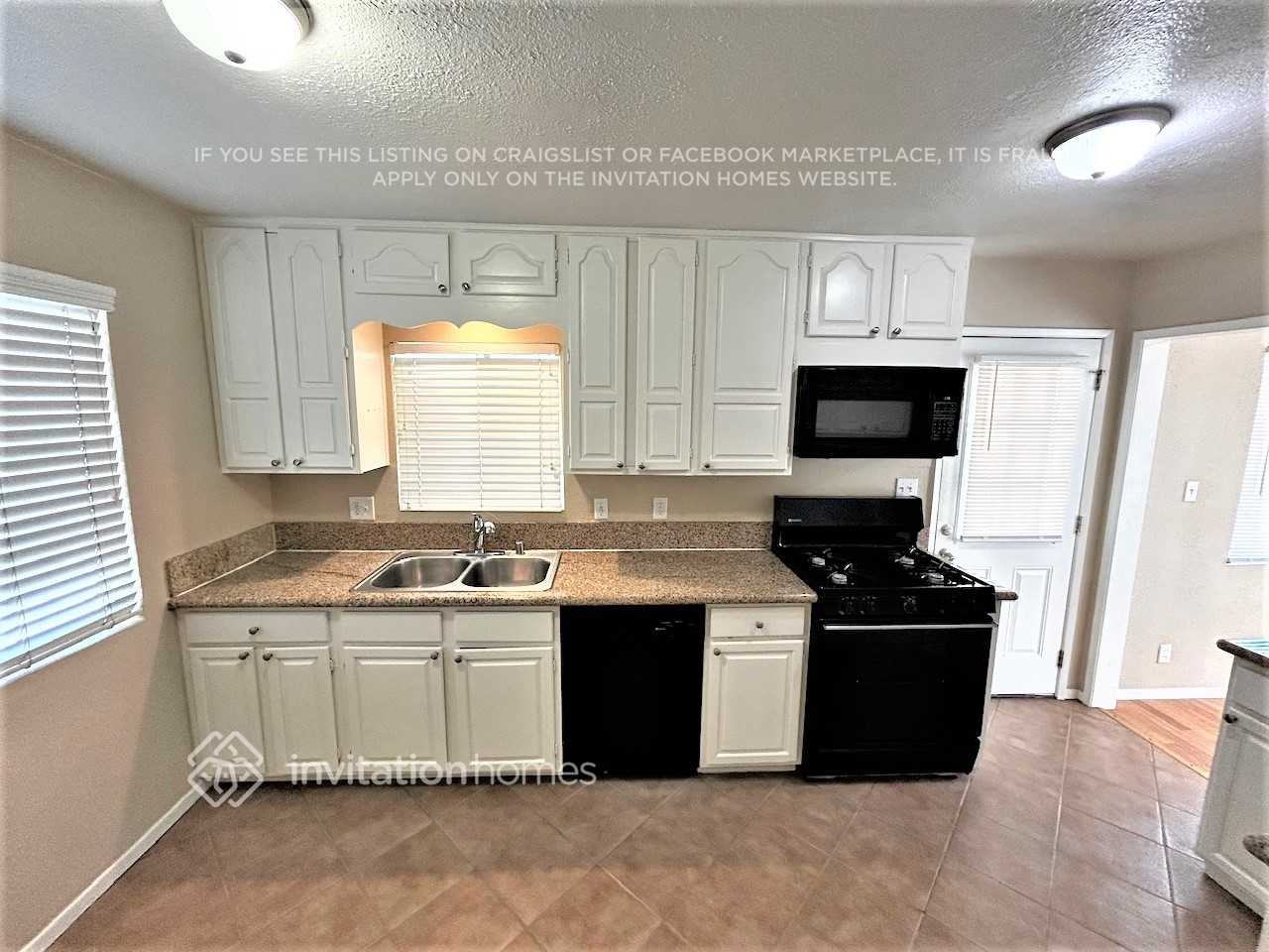 3958 San Marcos Ave - Photo 3 of 15