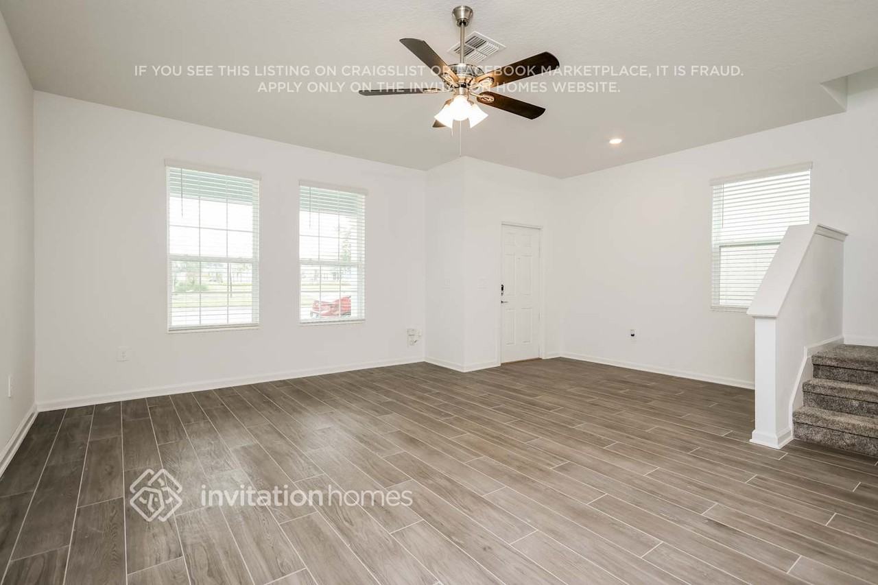 1635 Cross Prairie Pkwy - Photo 5 of 18