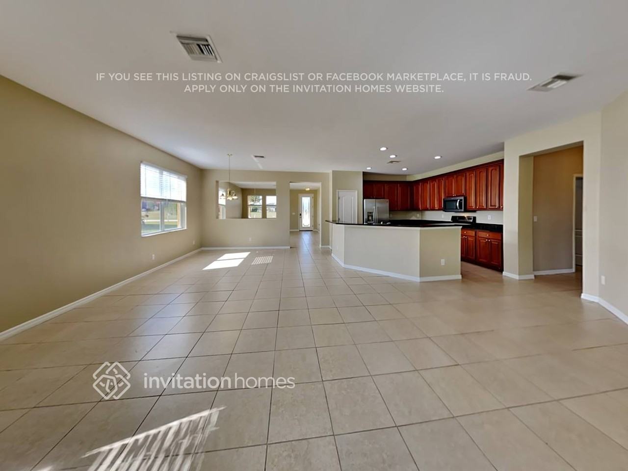 17518 Lockhart Ct - Photo 7 of 20