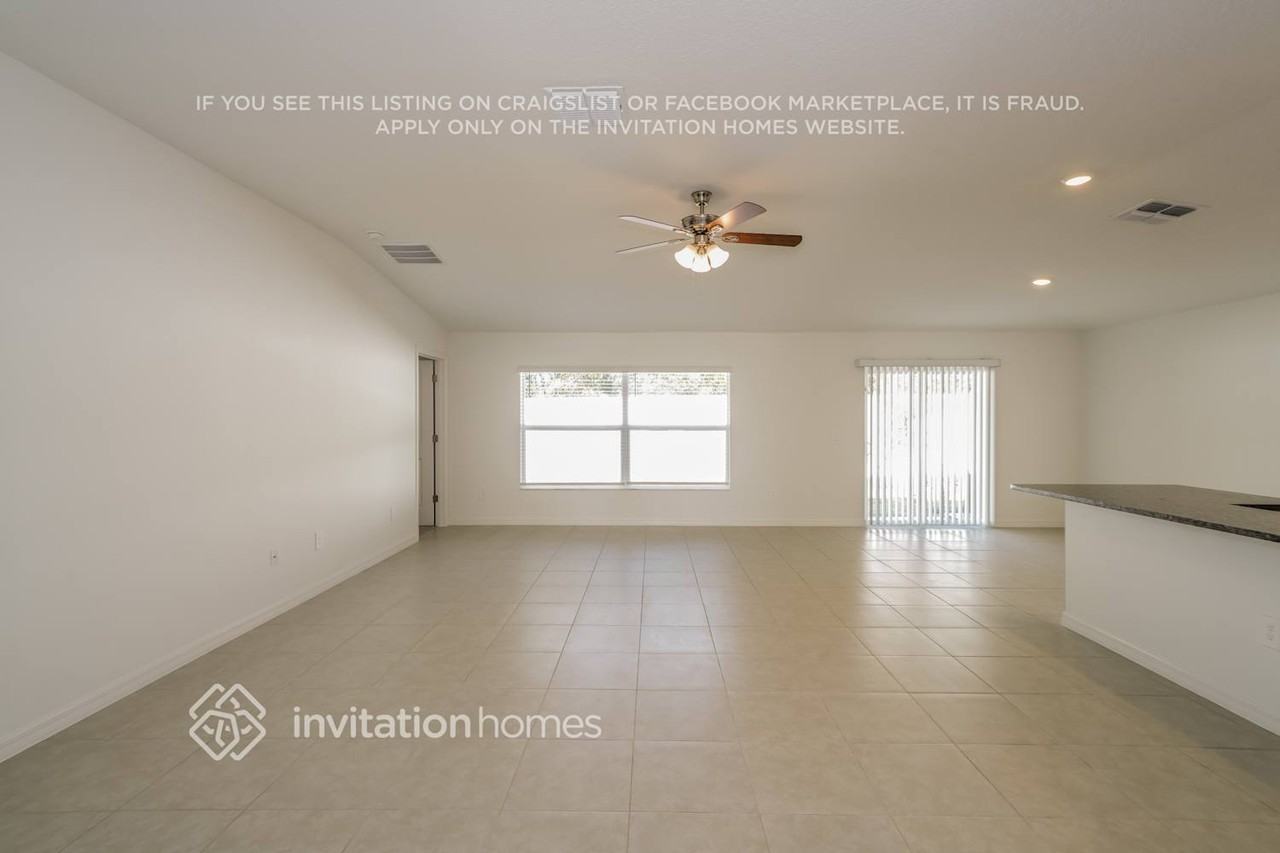 365 Rain Lily Ave - Photo 3 of 17