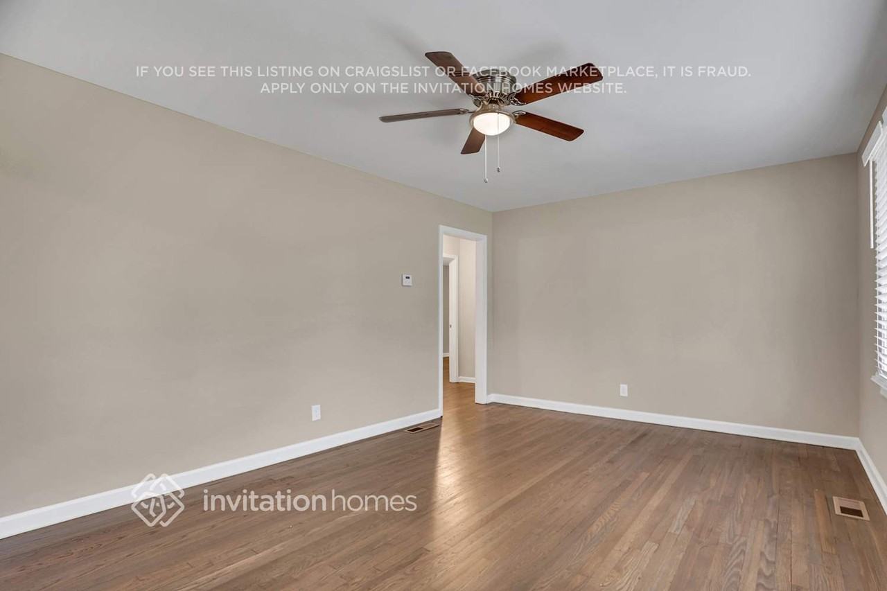 4802 Glenwood Rd - Photo 5 of 21