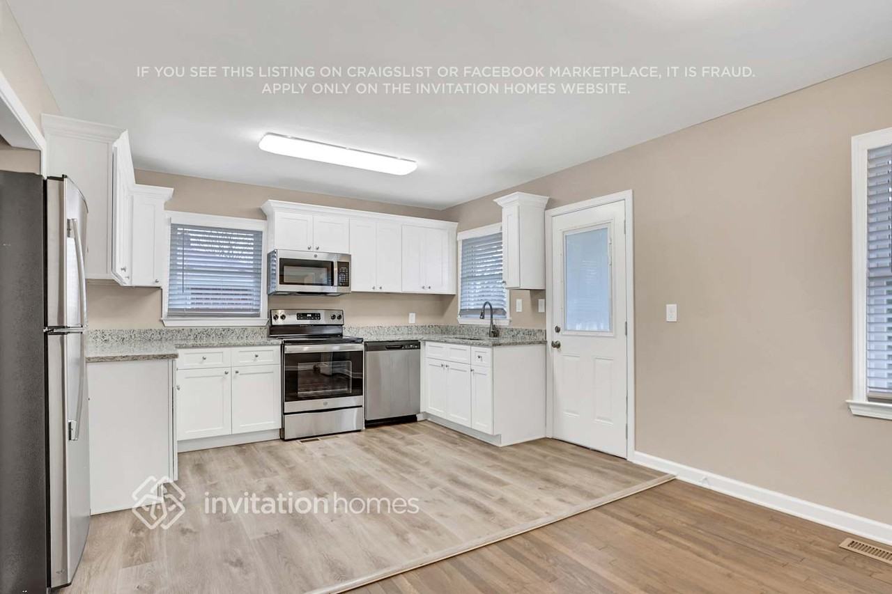 4802 Glenwood Rd - Photo 7 of 21