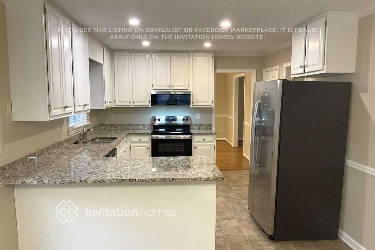 4950 Gold Mine Dr - Photo 3 of 17