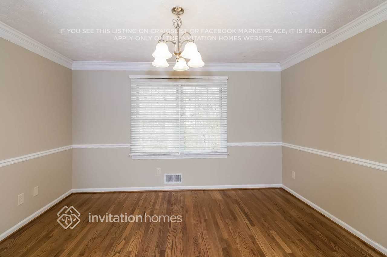 4950 Gold Mine Dr - Photo 5 of 17