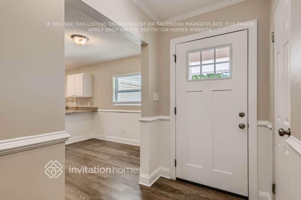 4419 Blonigen Ave - Photo 4 of 27