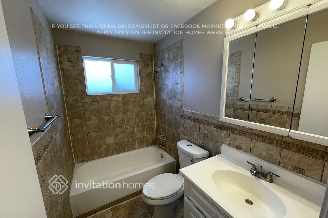 4685 S Buckley Way - Photo 6 of 10