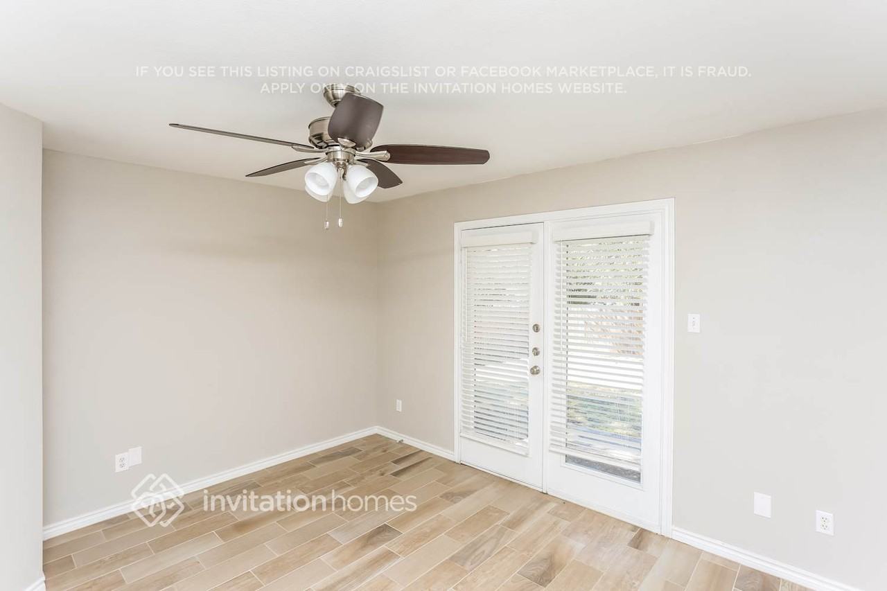 3909 Honey Ln - Photo 5 of 15