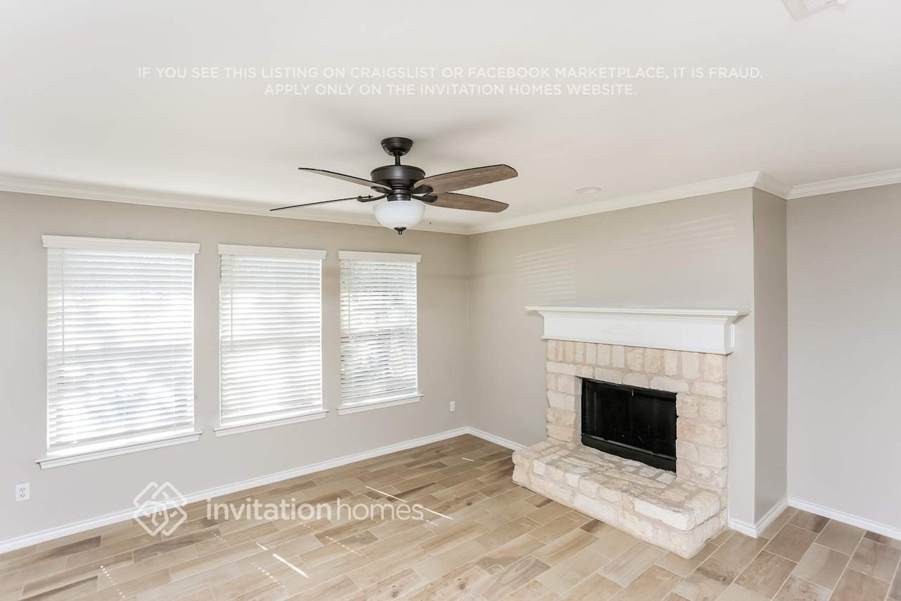 3909 Honey Ln - Photo 2 of 15