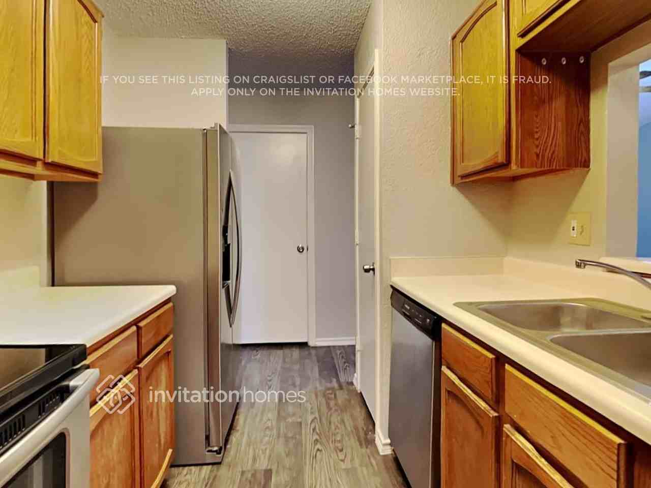 2506 High Hollow Dr - Photo 6 of 19