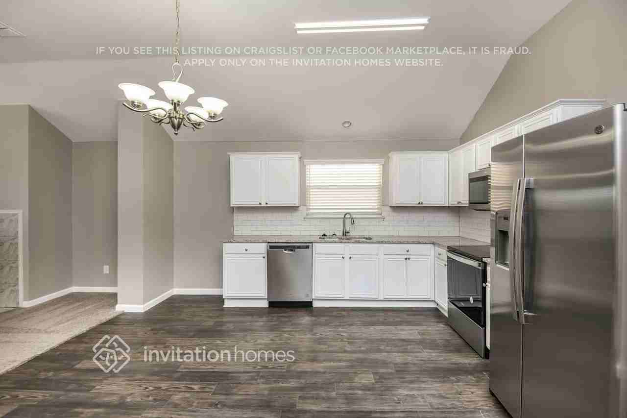 6704 Snapdragon Ln - Photo 5 of 16