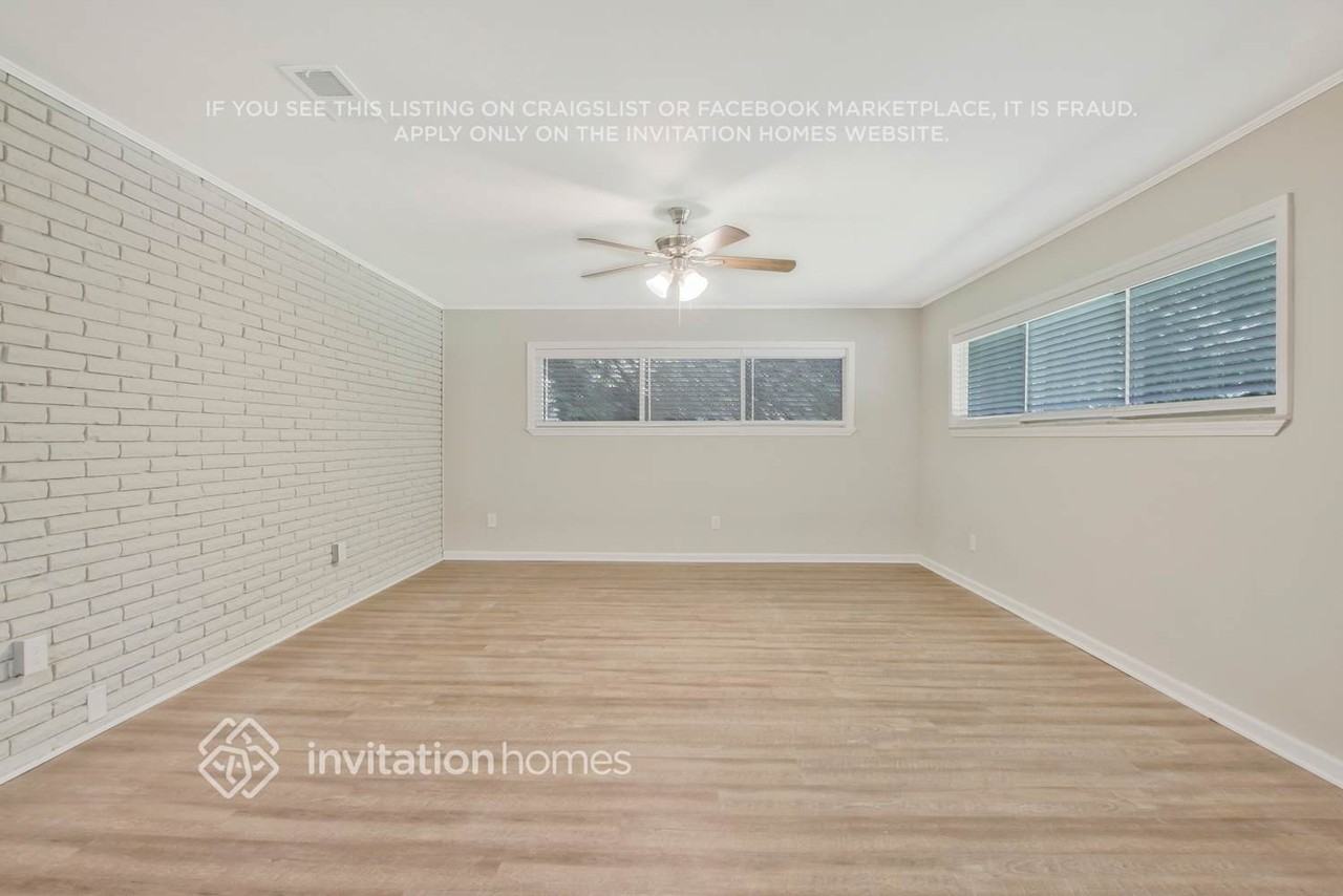 4484 Marjorie Rd - Photo 3 of 21